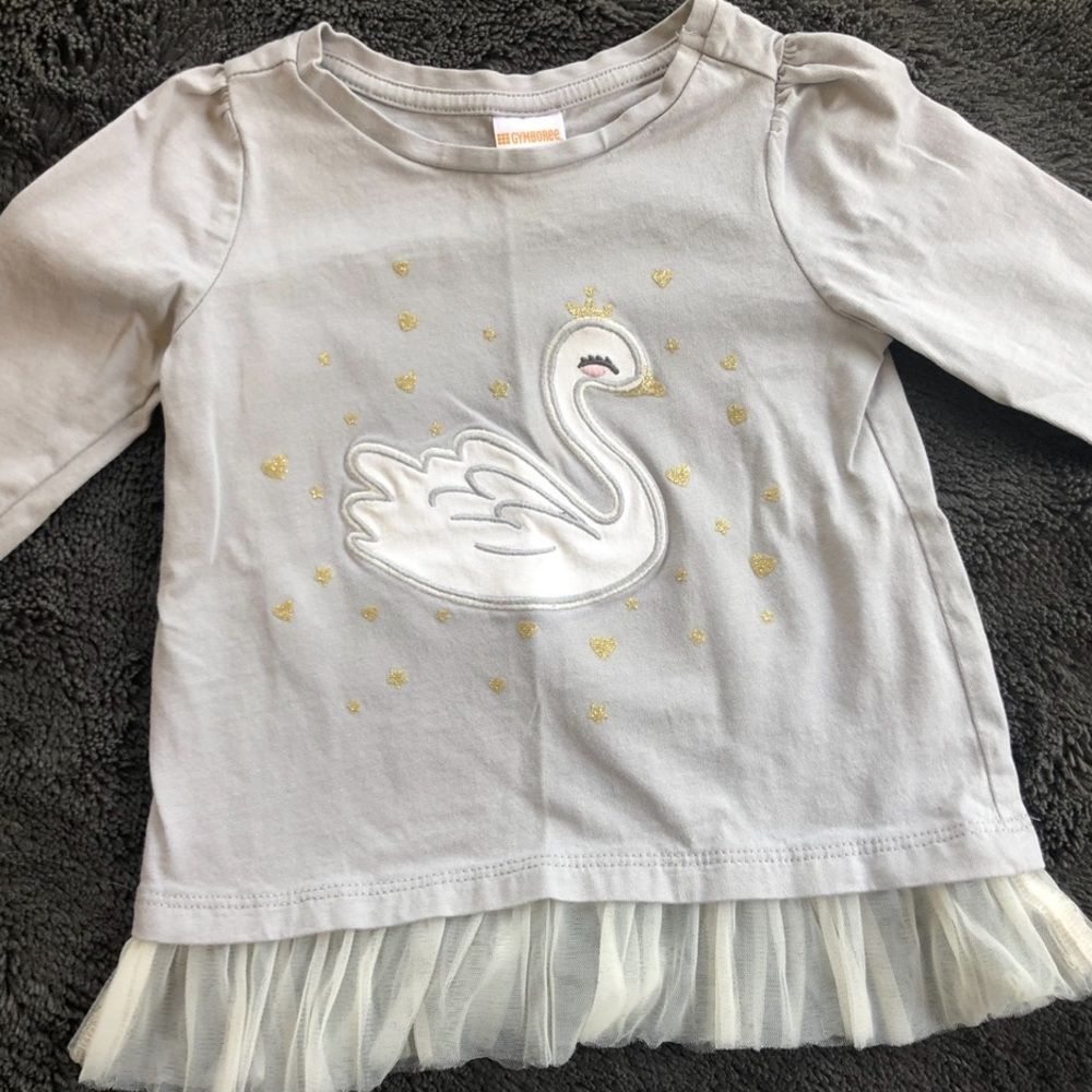 Gymboree 12-18 month long sleeved light grey shirt with swan and gold hearts